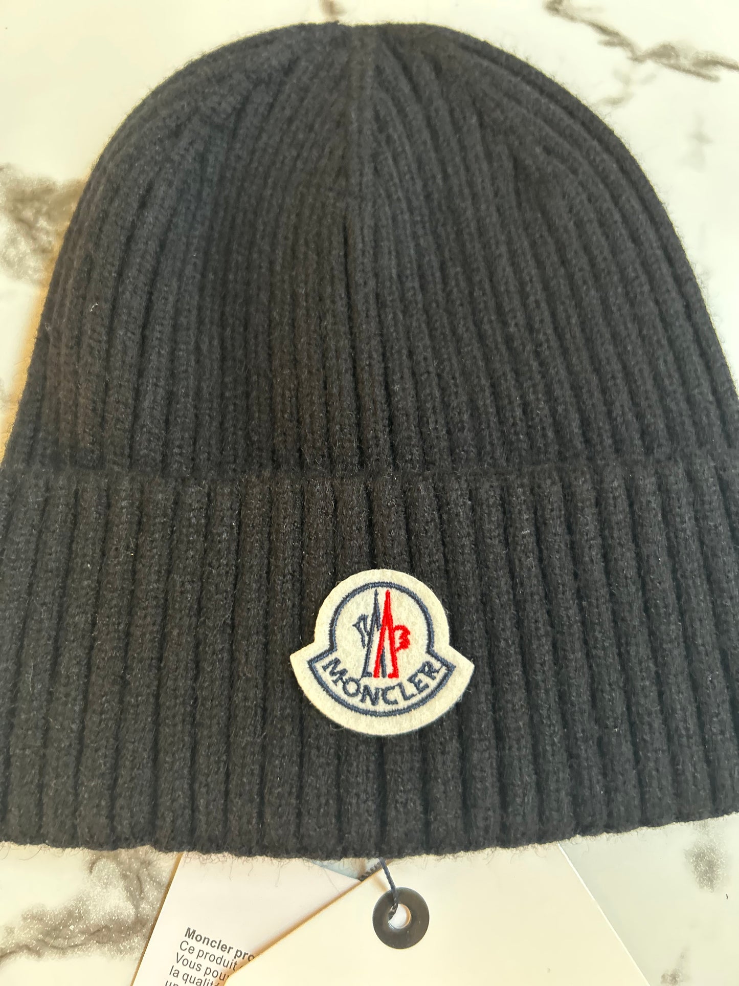 Mons beanies